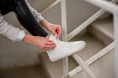 [Videoanleitungen] Binden Sie Ihre Schnürsenkel wie ein Meister